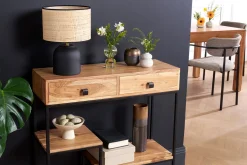 Lampe à poser noire en céramique mate et abat-jour en raphia H35 cm ROCHA