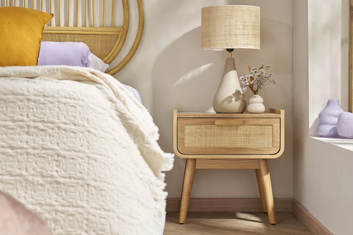 Lampe à poser taupe en céramique mate et abat-jour en raphia H49 cm PYRUS