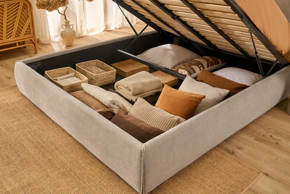 Lit coffre 2 places 160x200 cm en tissu chenille beige VIGO