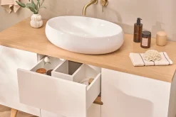 Meuble de salle de bain blanc laqué brillant et finition bois clair L140 cm MELKA