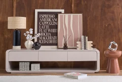 Meuble TV design beige laqué brillant 3 tiroirs L180 cm SAILOR