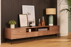 Meuble TV design bois foncé noyer et métal noir 2 portes 2 tiroirs L200 cm BLISS