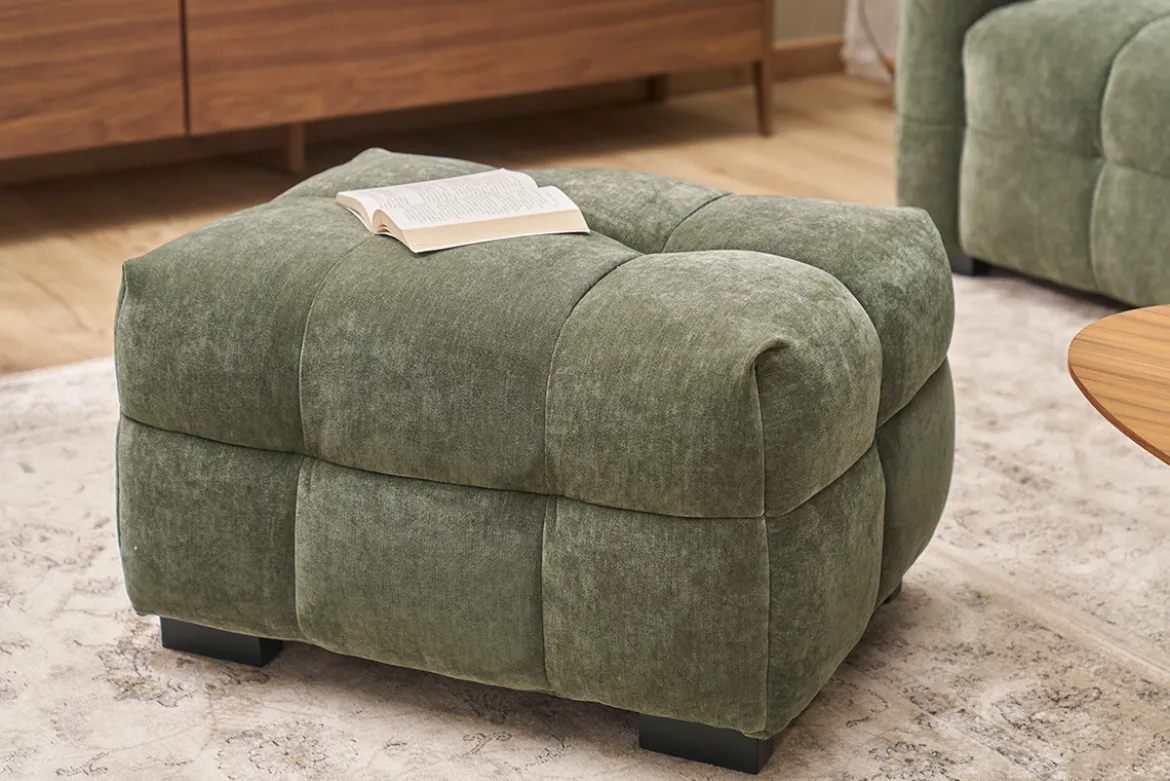 Pouf repose-pieds design en tissu effet velours vert kaki CORTO