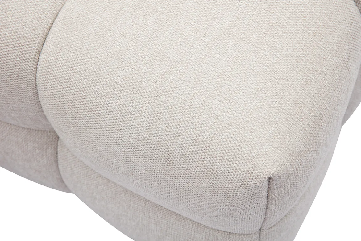 Pouf repose-pieds design en tissu effet velours texturé beige CORTO