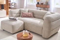Pouf repose pieds en tissu effet velours texturé beige JOYA
