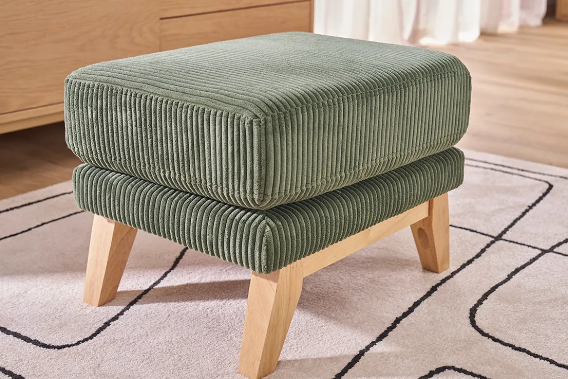 Pouf repose-pieds scandinave en tissu velours côtelé vert kaki et bois clair OSLO