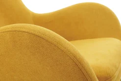 Rocking chair scandinave en tissu effet velours jaune moutarde, métal noir et bois clair ESKUA