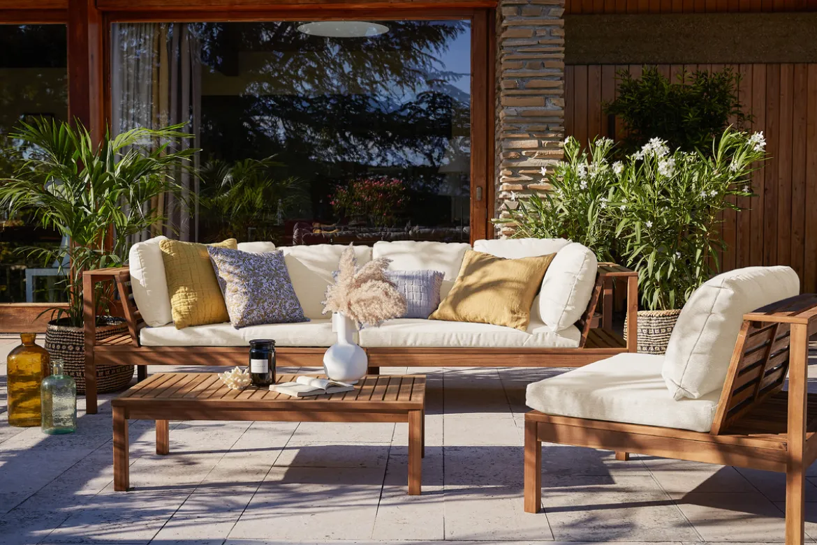 Salon de jardin d'angle 6 places en bois massif avec coussins déhoussables beige naturel BELIZE