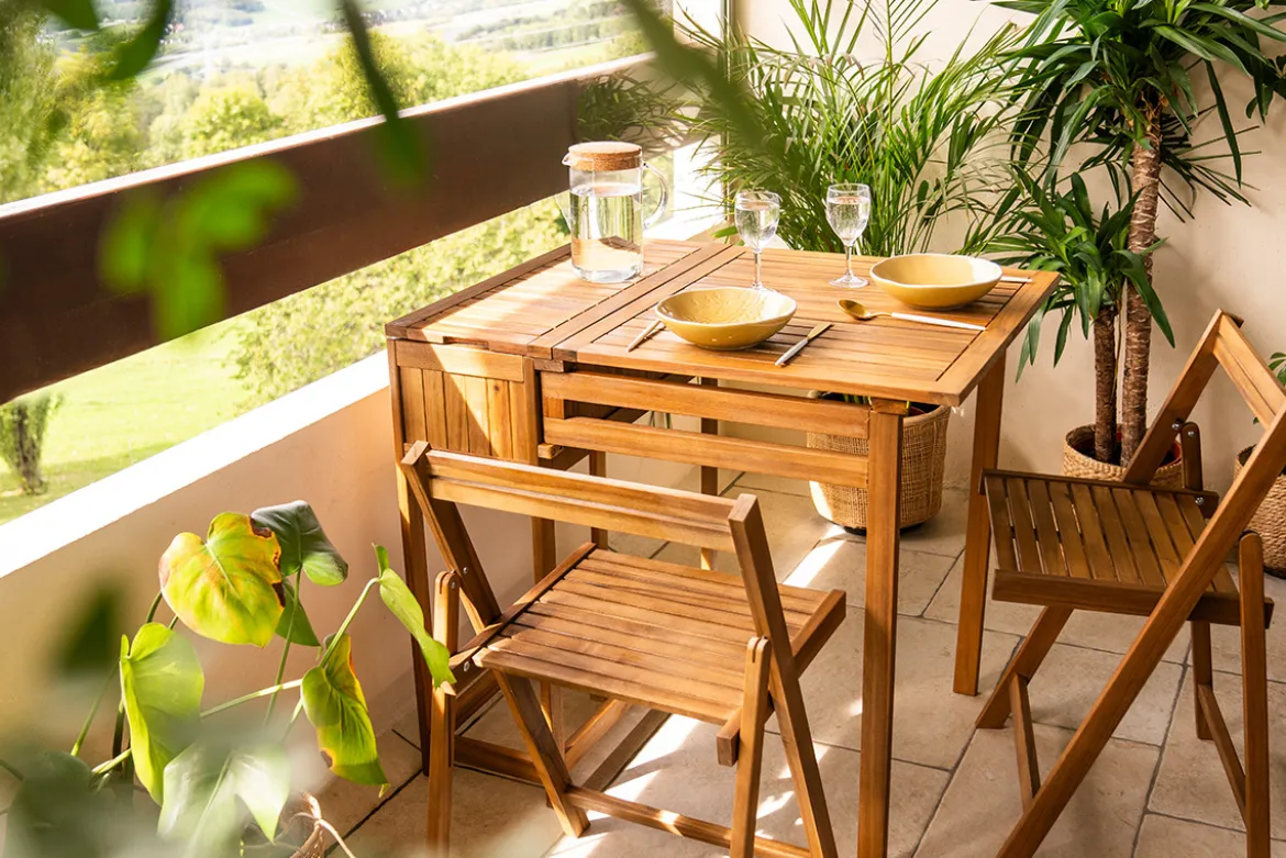 Set de 2 chaises pliantes et 1 table de balcon rabattable avec rangement en bois massif PRADO