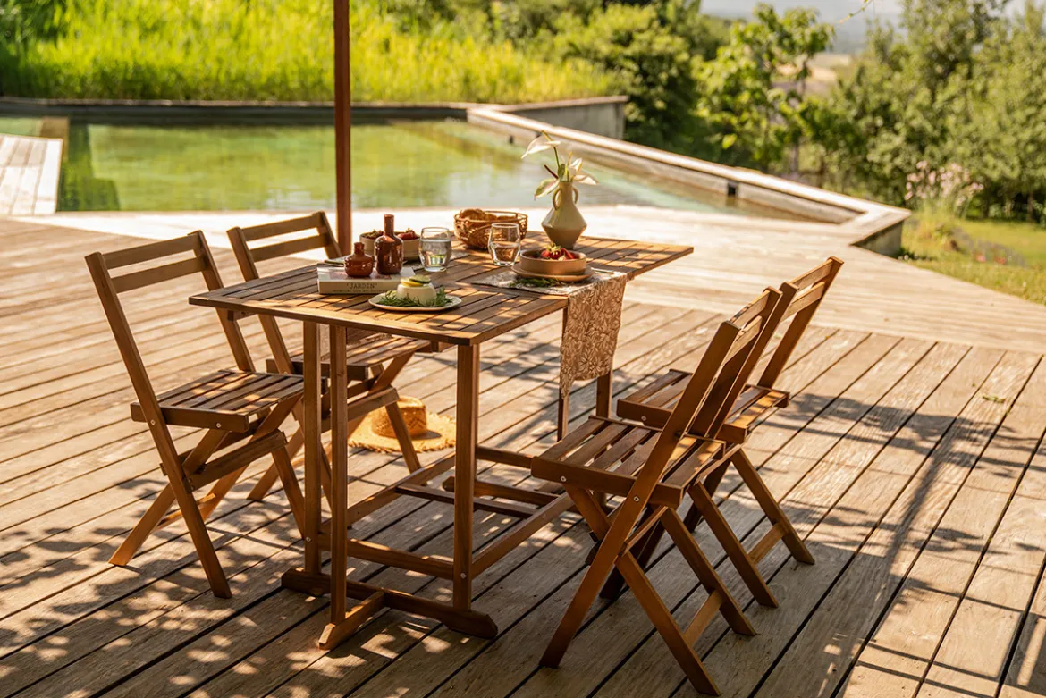 Set d'une table extensible avec rangements et de 4 chaises pliantes en bois massif CARMEN