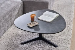 Table basse design en céramique noire et métal L84 cm LEWA