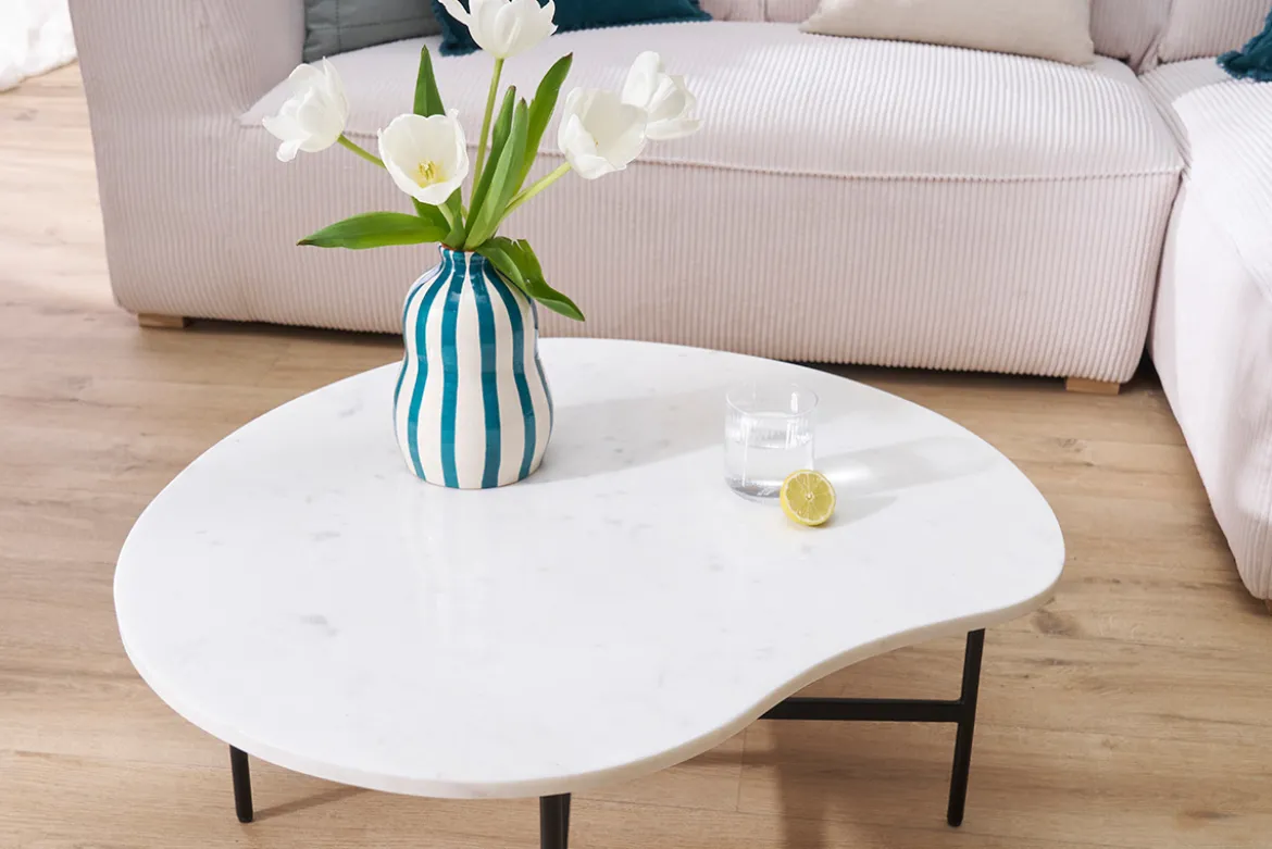 Table basse design en marbre blanc et métal noir L80 cm SASSO