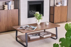 Table basse rectangulaire finition bois noyer et métal L120 cm MICHA