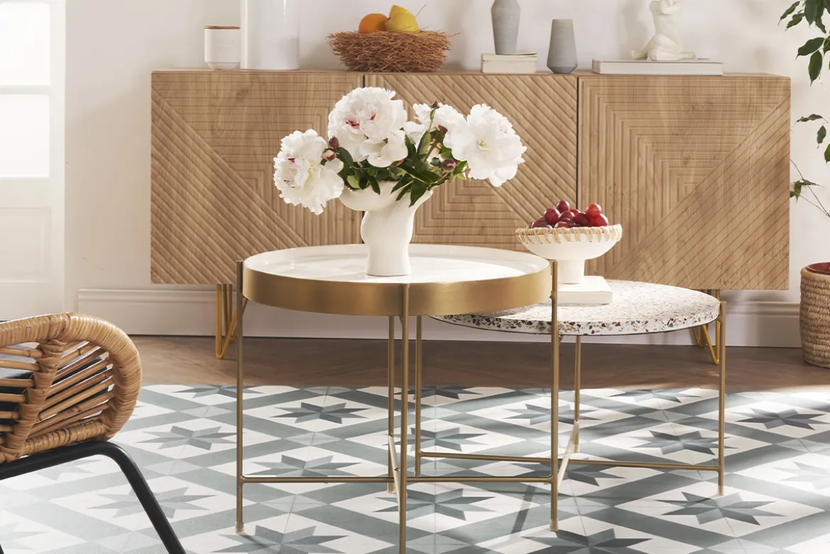 Table basse ronde design en terrazzo et métal doré D55 cm MEZZO