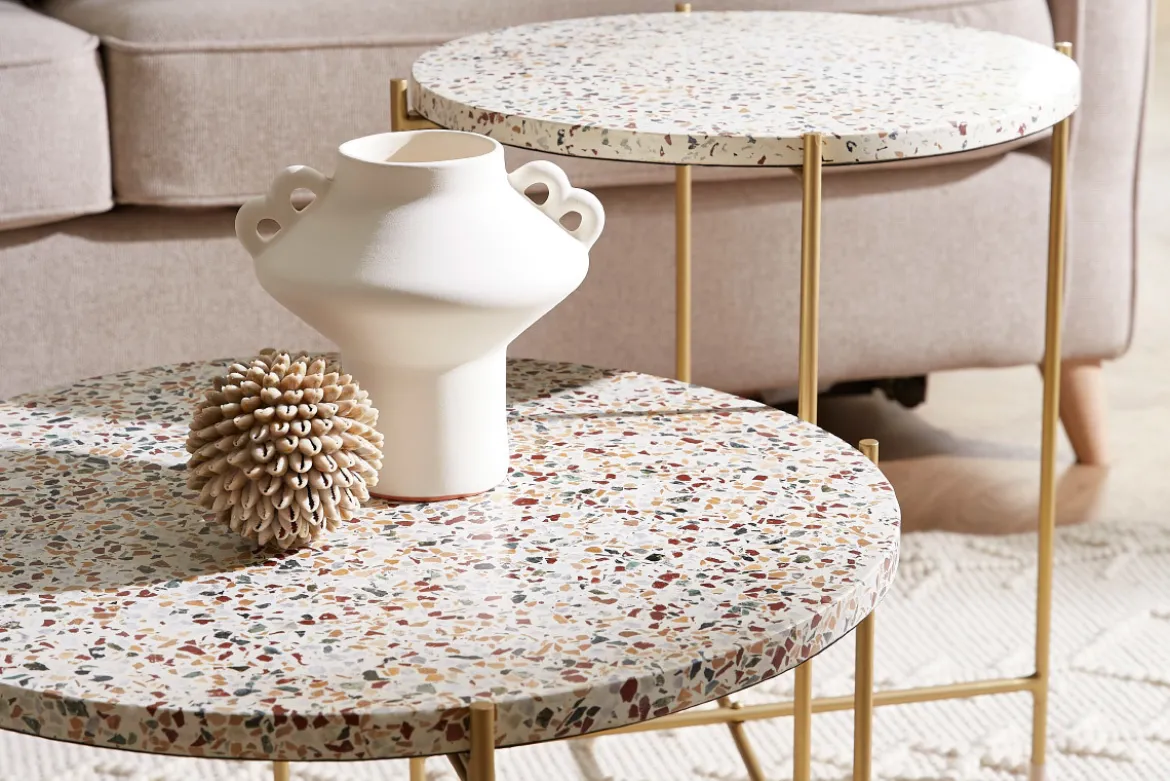 Table basse ronde design en terrazzo et métal doré D55 cm MEZZO