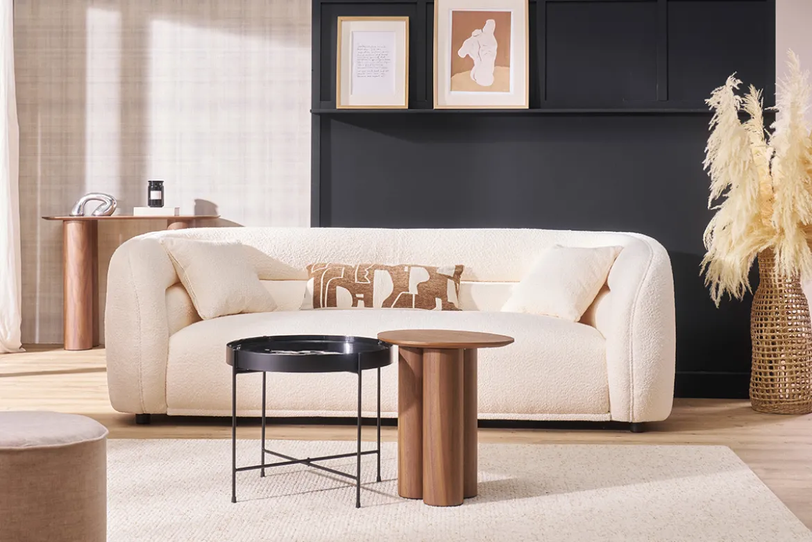 Table d'appoint design bois foncé noyer L44 cm HOLLEN