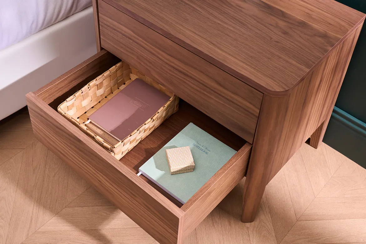 Table de chevet avec rangements 2 tiroirs bois foncé noyer BENJA