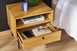 Table de chevet avec rangements finition bois clair chêne et métal noir PERNELLE