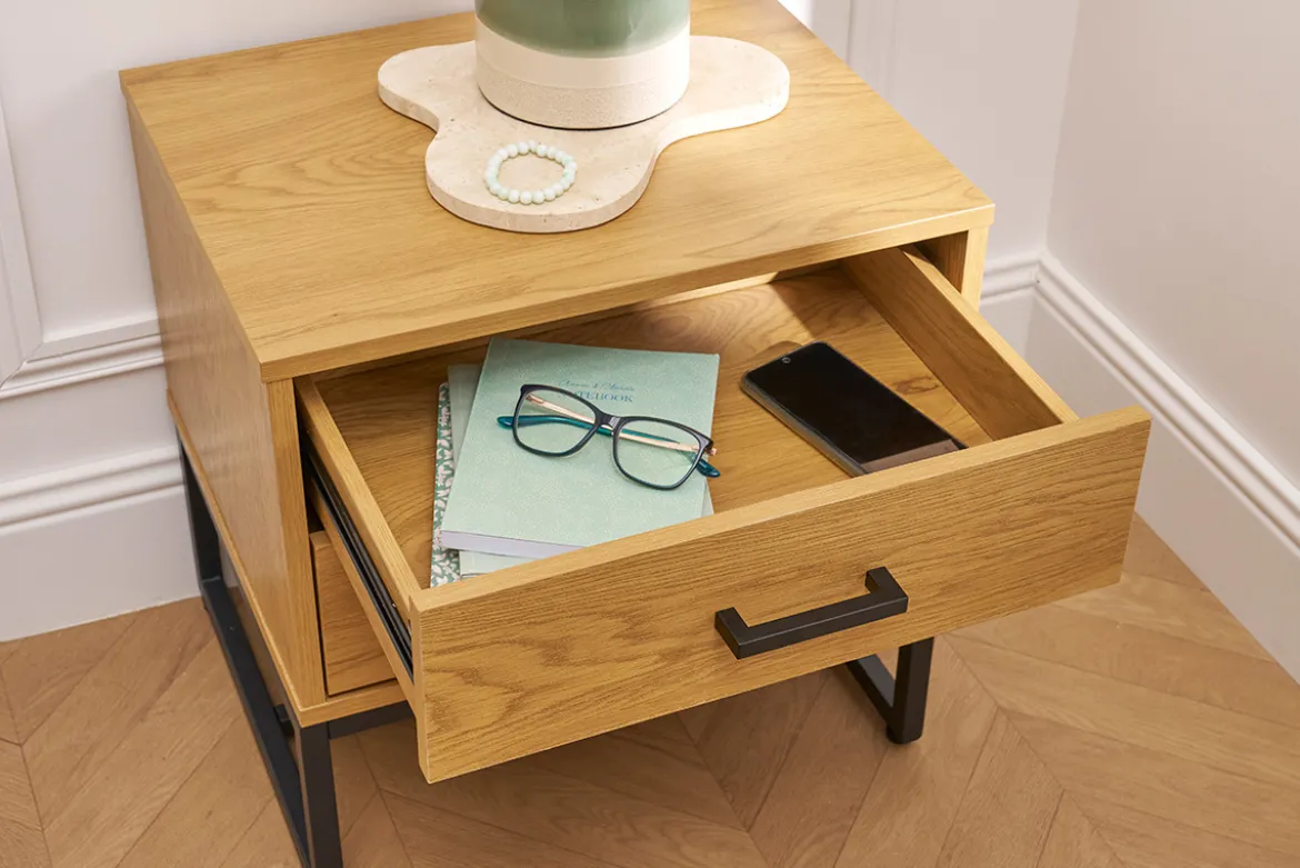 Table de chevet avec rangements 2 tiroirs finition bois clair chêne et métal noir LOVATO