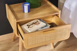 Table de chevet avec tiroir en bois clair frêne et cannage rotin ATHÈNE