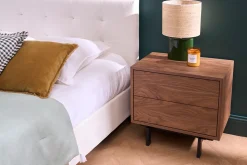 Table de chevet vintage bois foncé noyer et métal MANNY