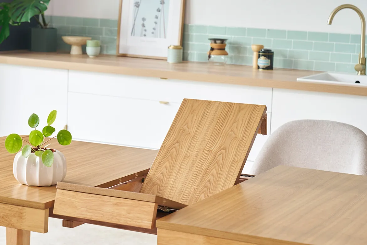 Table extensible rallonges intégrées rectangulaire en bois clair L150-180 cm BOLLY