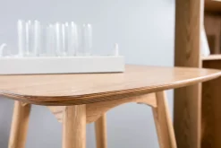 Table haute carrée frêne scandinave L60 cm BALTIK