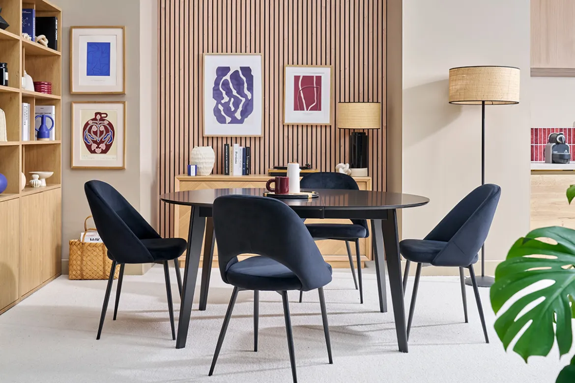 Table à manger design extensible ronde noire L120-150 cm LEENA
