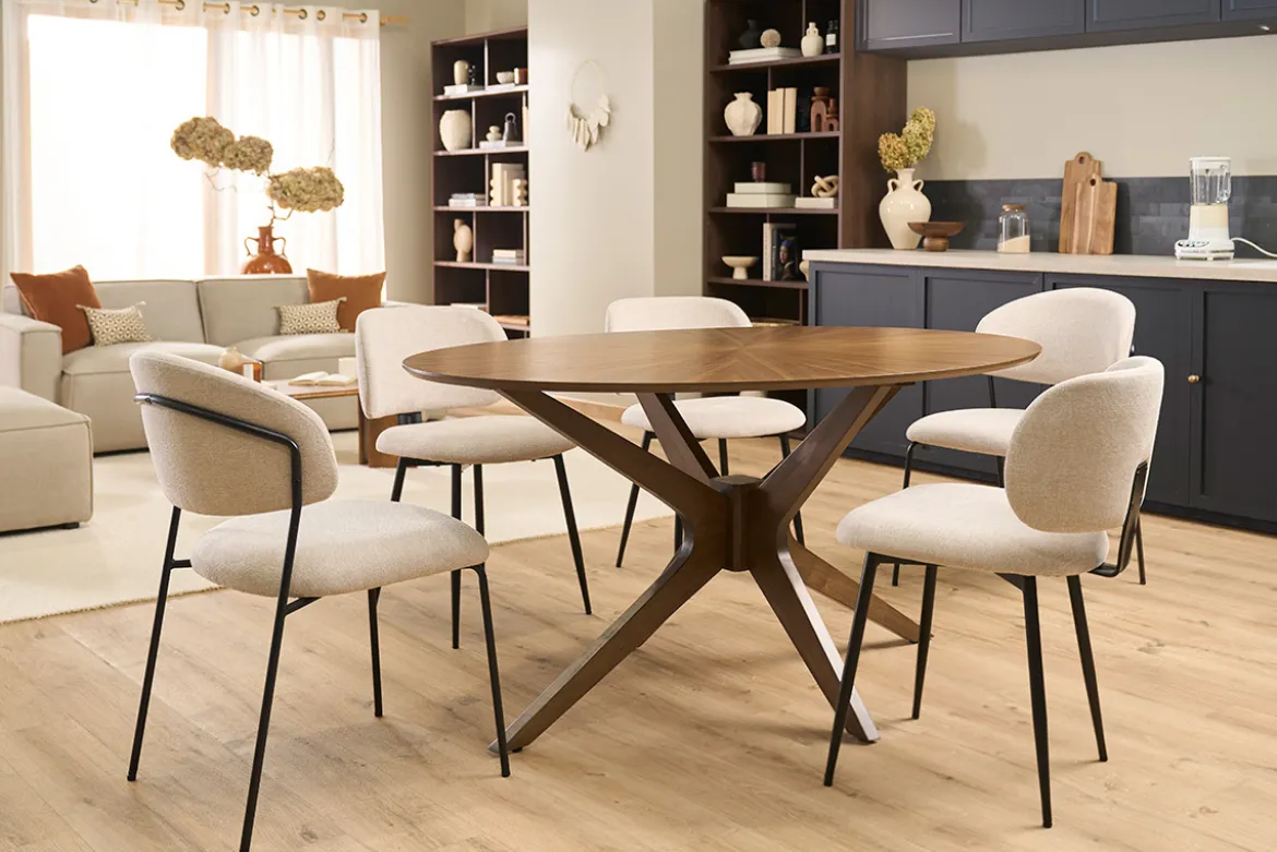 Table à manger design ovale noyer L160 cm DIELLI