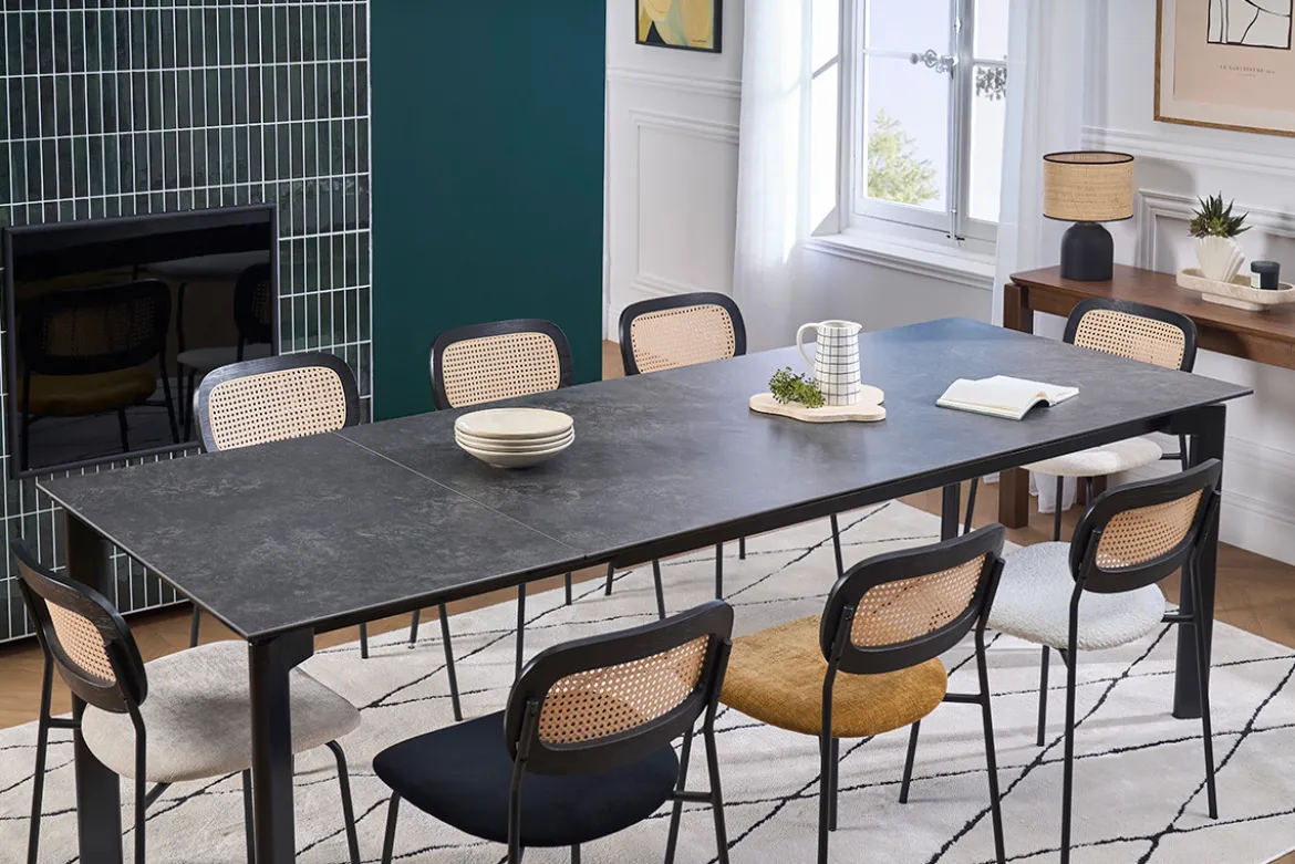 Table à manger extensible en céramique noire et métal L180-240 cm CARA