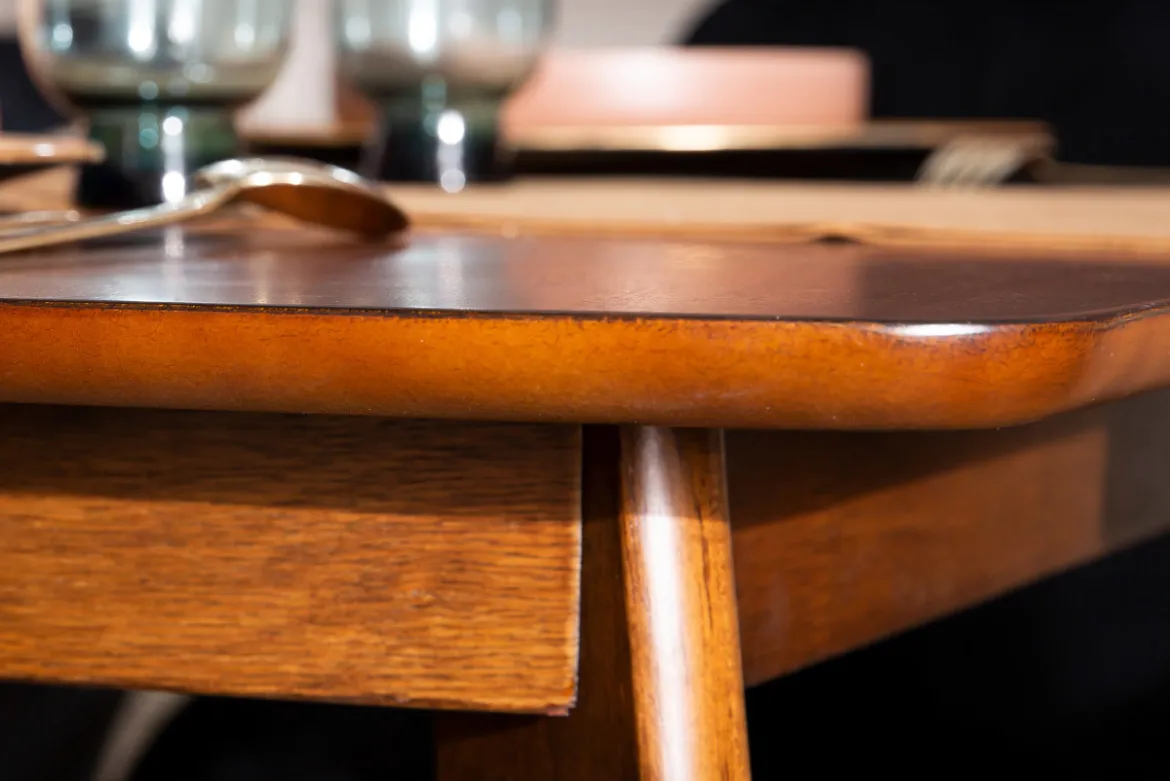 Table à manger extensible scandinave noyer L150-200 cm LEENA