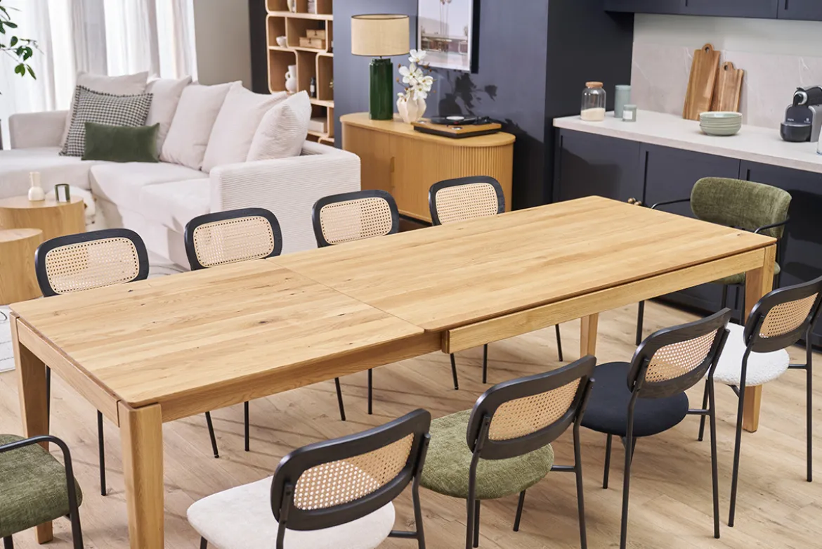 Table à manger rectangulaire extensible rallonge intégrée en bois clair chêne massif L160-245 cm NELYA