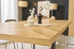 Table à manger rectangulaire finition bois chêne et métal noir L200 cm MAGDA