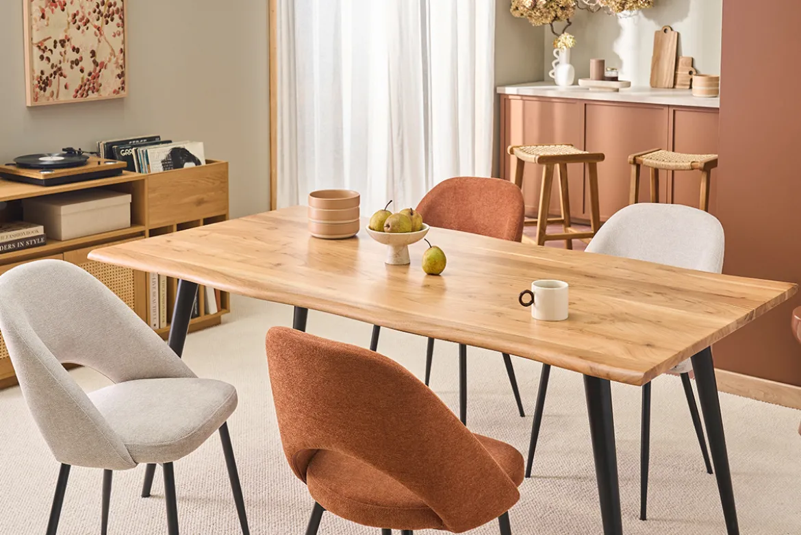 Table à manger rectangulaire industrielle en bois massif et métal noir L175 cm EDGE