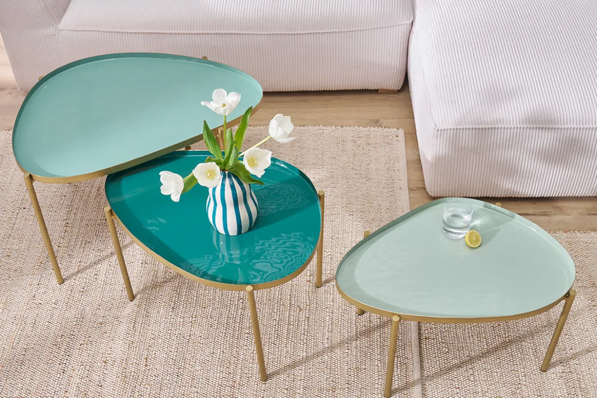 Tables basses gigognes laquées vert-cyan et vert (lot de 3) ZURIA