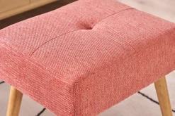 Tabouret bas en tissu effet velours texturé terracotta et bois clair massif H46 cm GUESTA