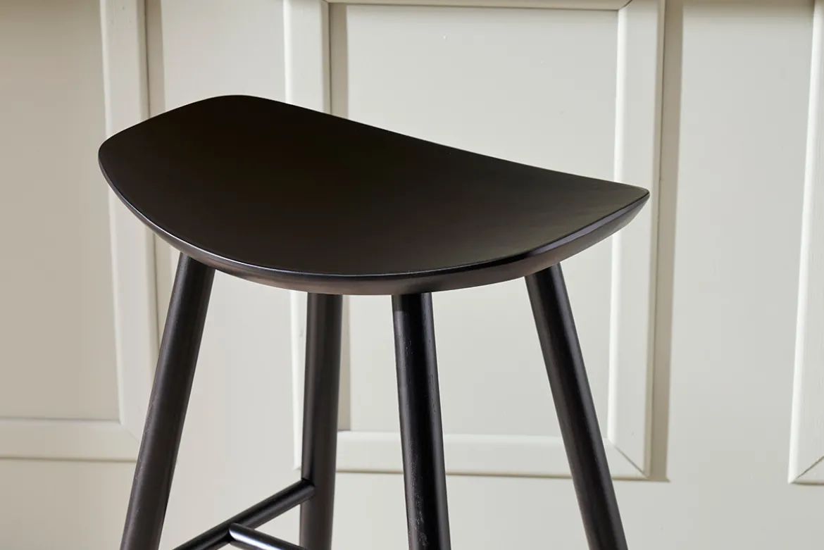 Tabouret de bar bois noir H65 cm DEMORY