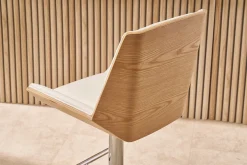 Tabouret de bar design blanc et bois clair MELKIOR