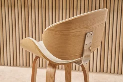 Tabouret de bar pivotant blanc et bois clair 65 cm pivotant 360° WALNUT