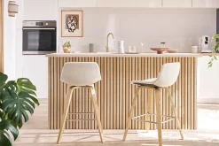 Tabourets de bar design blanc et bois clair H65 cm (lot de 2) NONIE