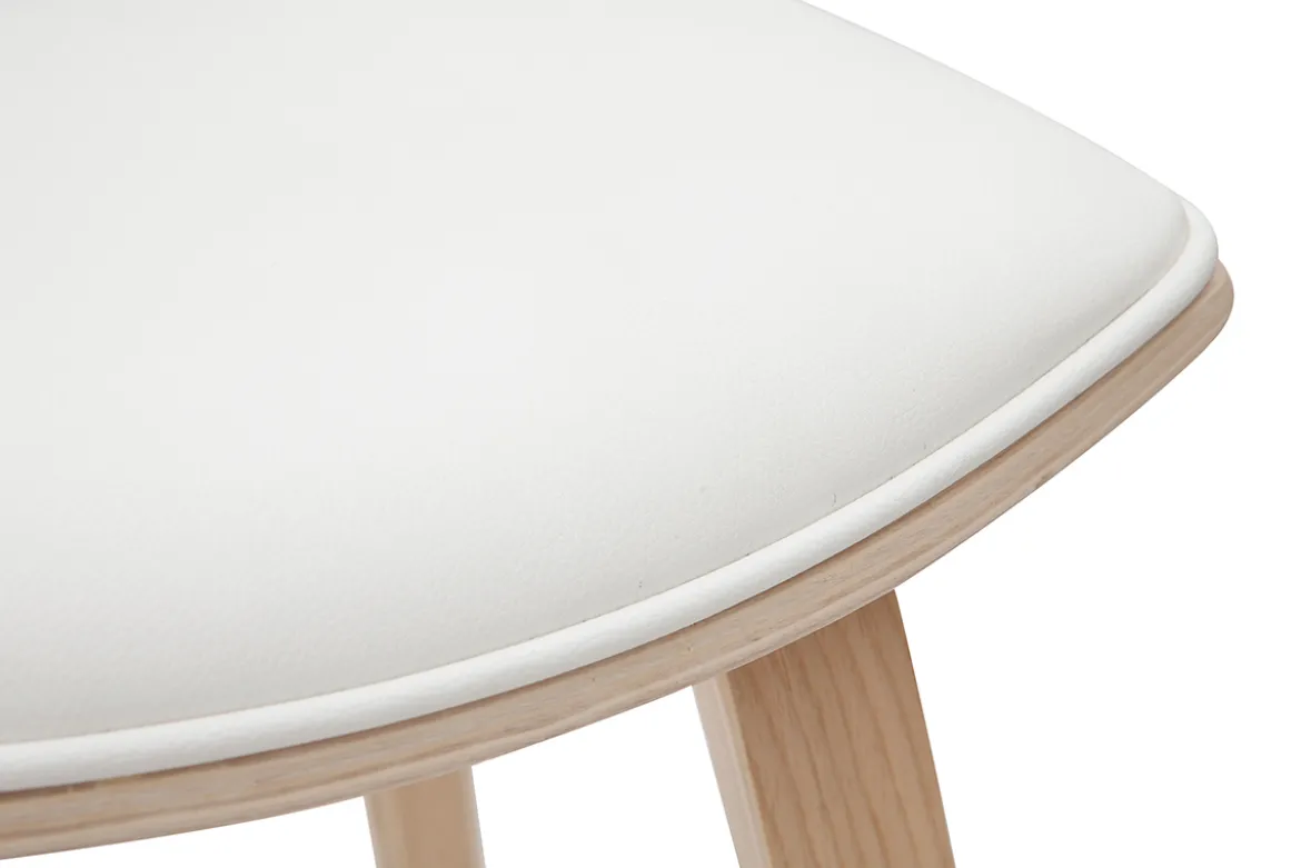 Tabourets de bar design blanc et bois clair H69 cm (lot de 2) VASCO