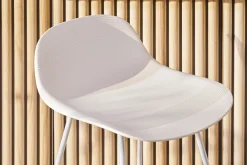 Tabourets de bar design blancs H65 cm (lot de 2) ELLA