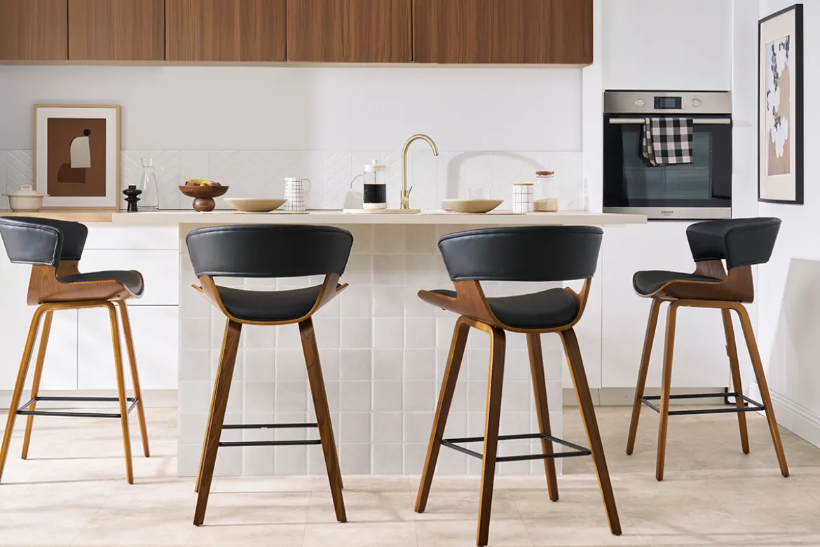 Tabourets de bar design noir et bois foncé H65 cm (lot de 2) SYRAH