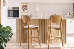 Tabourets de bar en bois clair chêne et tissu beige H65 cm (lot de 2) LUCIA