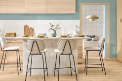 Tabourets de bar en tissu effet velours texturé beige et métal H66.5 cm BARNET (lot de 2)