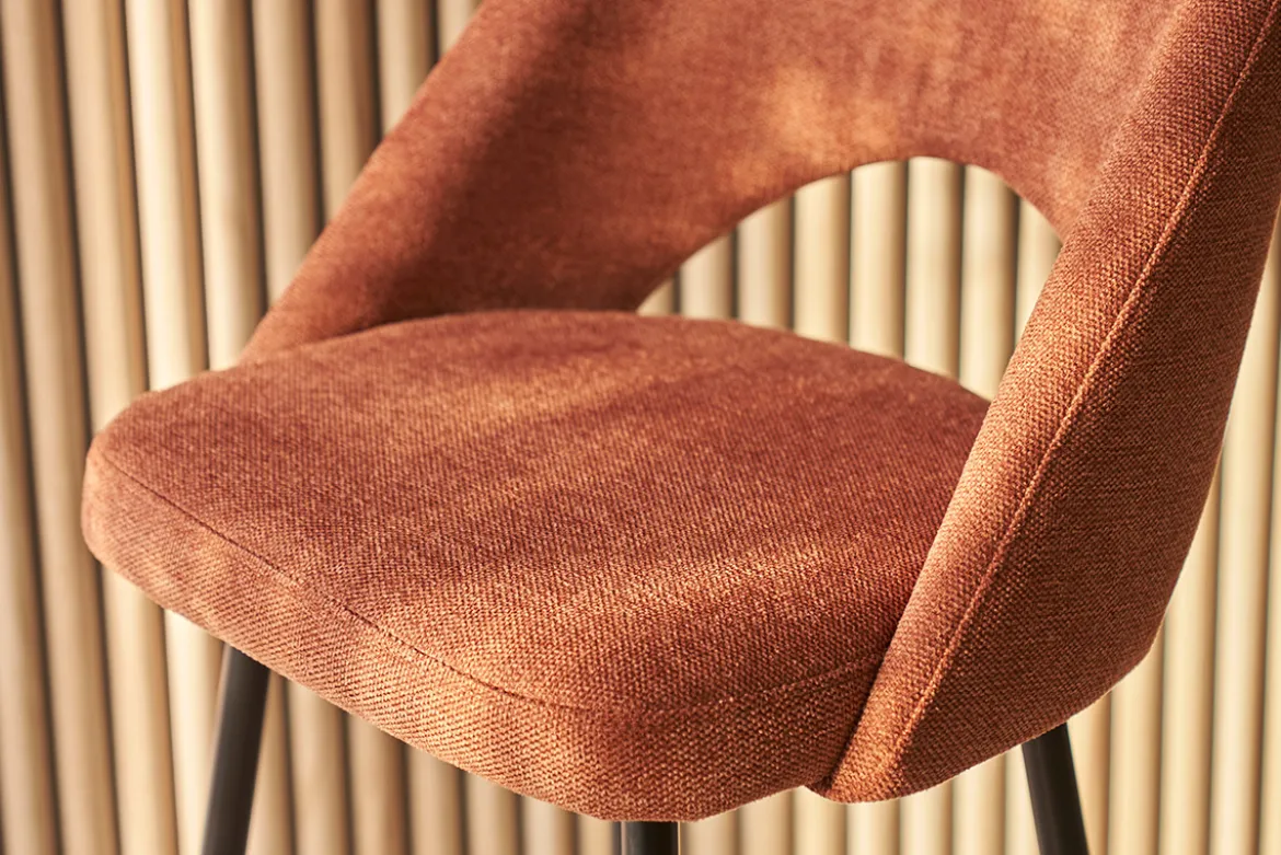Tabourets de bar en tissu effet velours texturé terre brûlée H65 cm (lot de 2) COSETTE