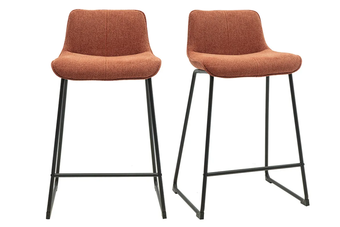 Tabourets de bar en tissu effet velours texturé terre brûlée et métal noir H65 cm (lot de 2) BOOST