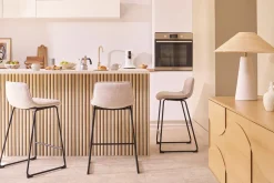 Tabourets de bar en tissu effet velours texturé beige et métal H65 cm (lot de 2) BOOST