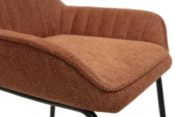 Tabourets de bar en tissu effet velours texturé terre brûlée et métal noir H68 cm (lot de 2) RONNIE