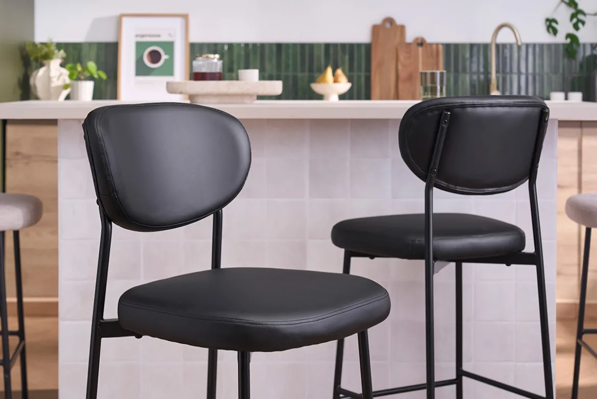 Tabourets de bar fixes noirs H65 cm (lot de 2) BREKA